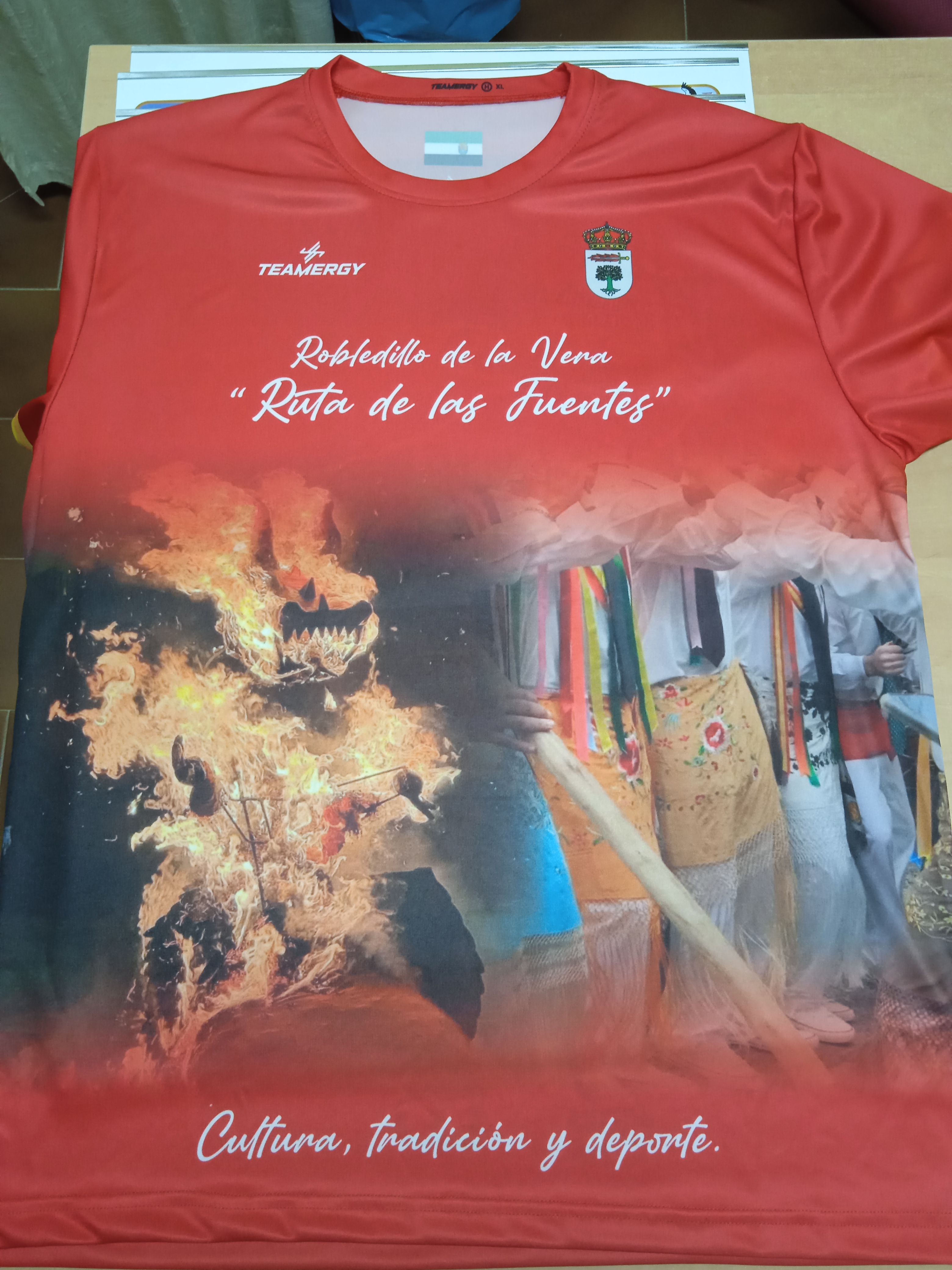 https://www.bandomovil.com/userFiles/ge/getdyFotocamiseta2026.jpg
